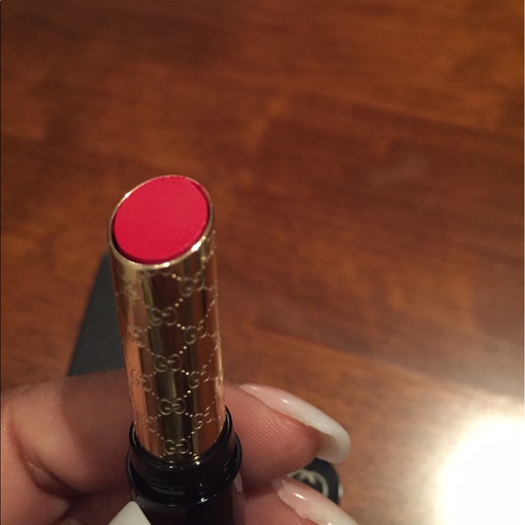 GUCCI Lipstick - Picture 2 of 4