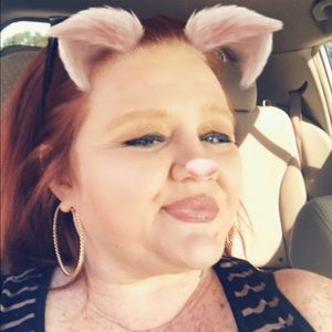 Meet your Posher, Carol