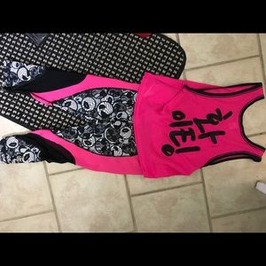 Capri leggings and matching top