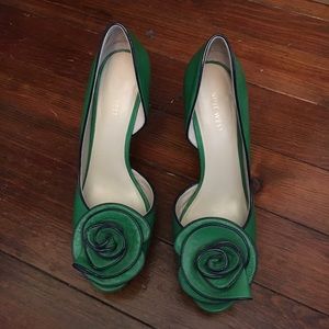 Nine West green leather rose d'orsay heels
