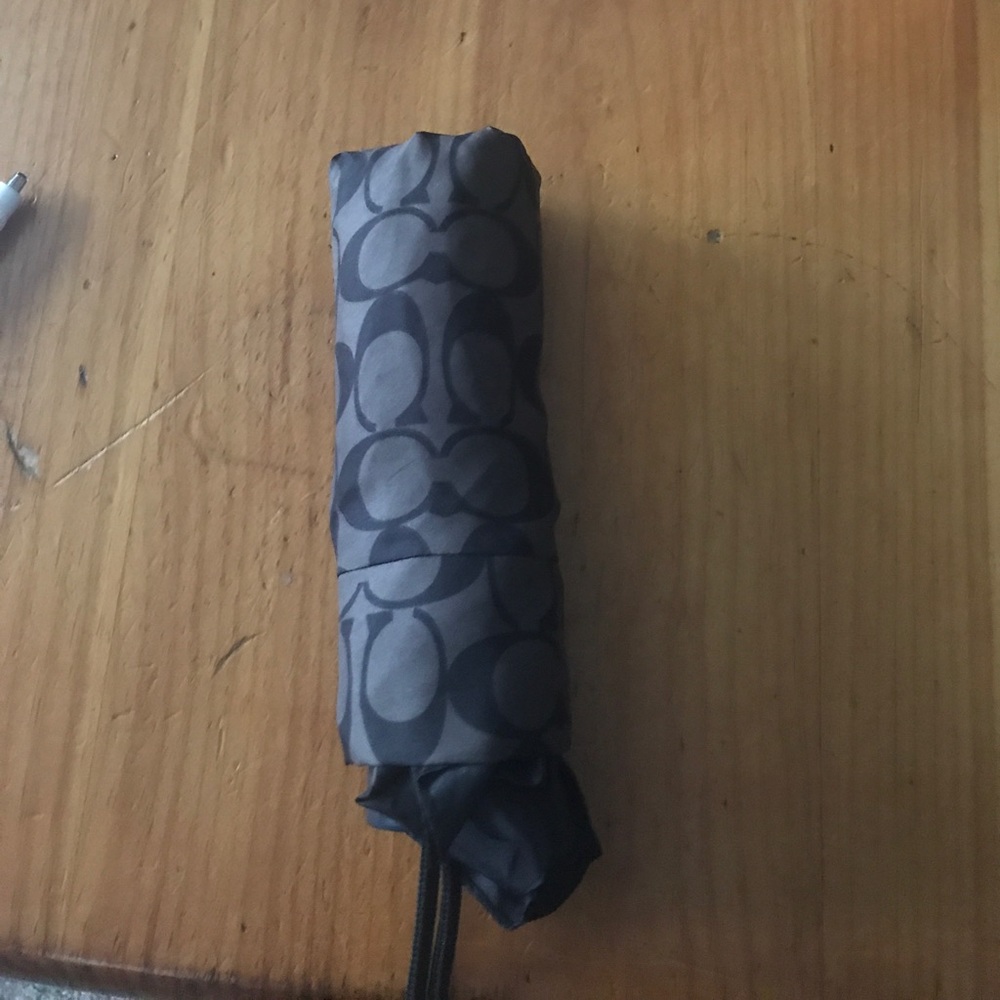 Coach umbrella like new!!!!