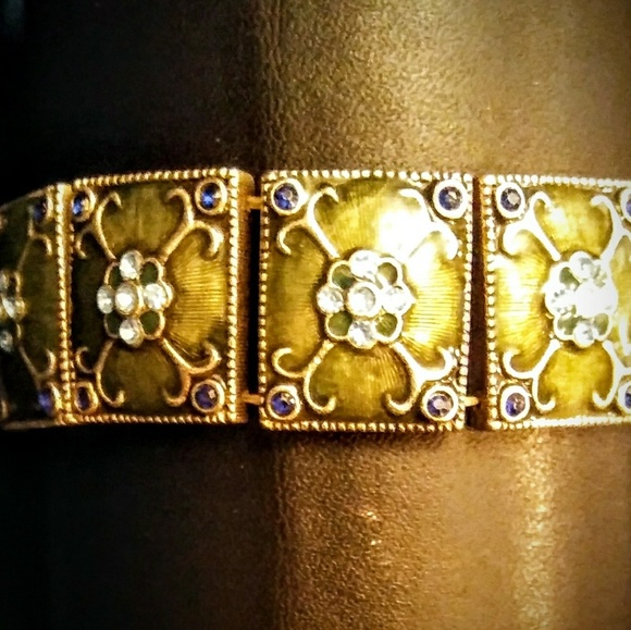 💲STUNNING JEWELED BRACELET OLIVE GREEN WITH AQUA - Picture 4 of 4