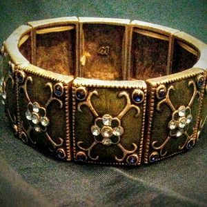 💲STUNNING JEWELED BRACELET OLIVE GREEN WITH AQUA