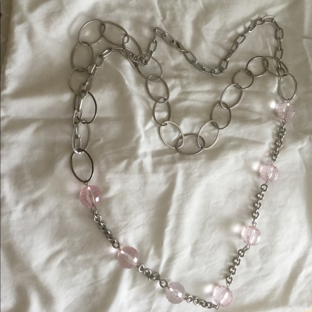 Pink bead and silvertone chain necklace