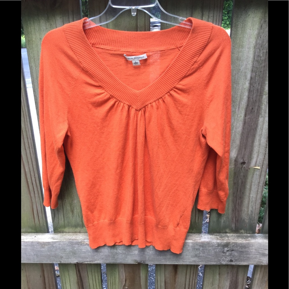Orange 3/4 sleeve Banana Republic sweater