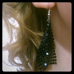 Retro Black dangle drop earrings,  New