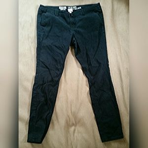 Black Mossimo Low Rise Skinny Pants