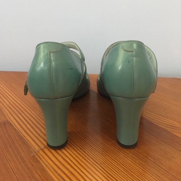 Marc Jacobs Blue Leather Heels (made in italy) - Picture 3 of 6