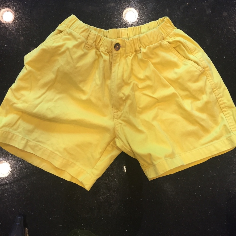 Yellow Vintage 1946 Snappers