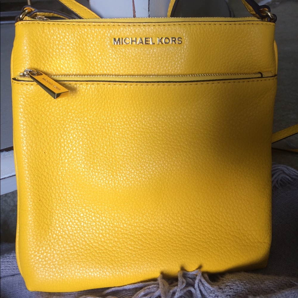 Michael Kors purse