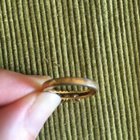 Costume fake diamond ring - Picture 4 of 4