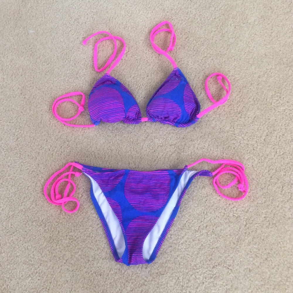 Roxy Bikini