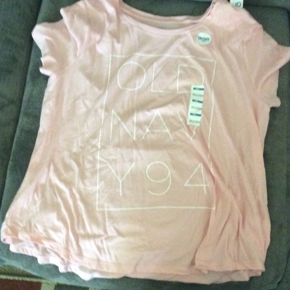 Old Navy light pink shirt