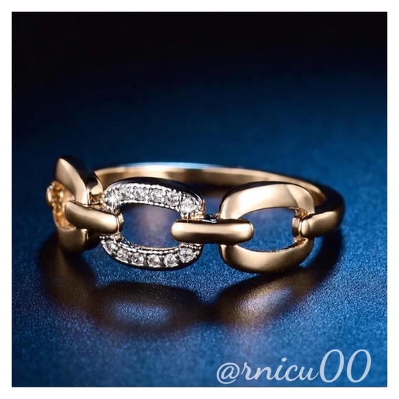 ❤️Size 8! Platinum Link Sapphire Crystal Gold Ring - Picture 8 of 8