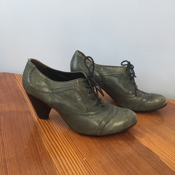 Leather Lace-up Booties (Made in France) Size 37. - Picture 4 of 4