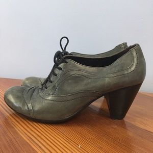 Leather Lace-up Booties (Made in France) Size 37.