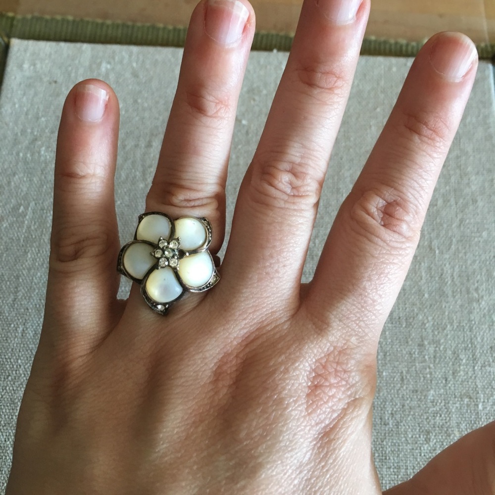 Flower ring