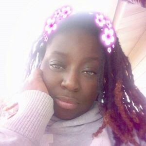 Meet your Posher, Adriane