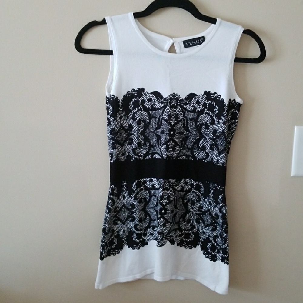 Sleeveless top