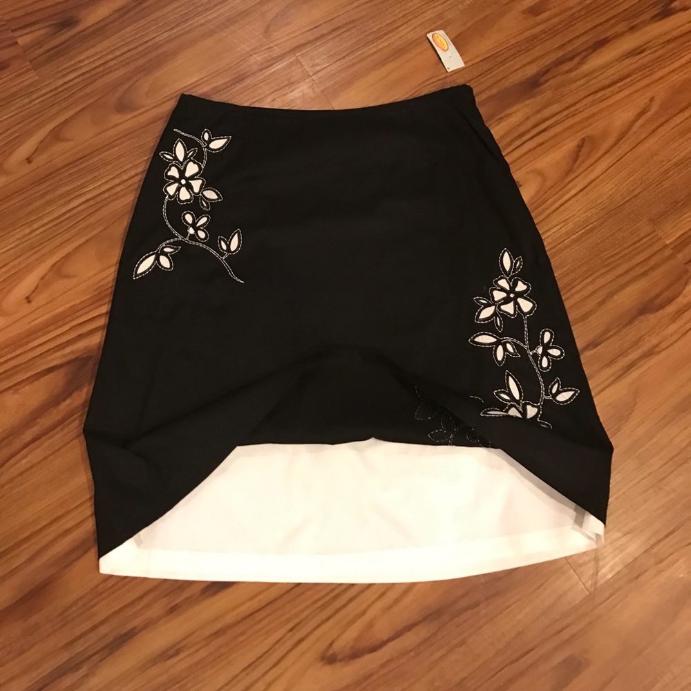 Talbots skirt - Picture 3 of 5