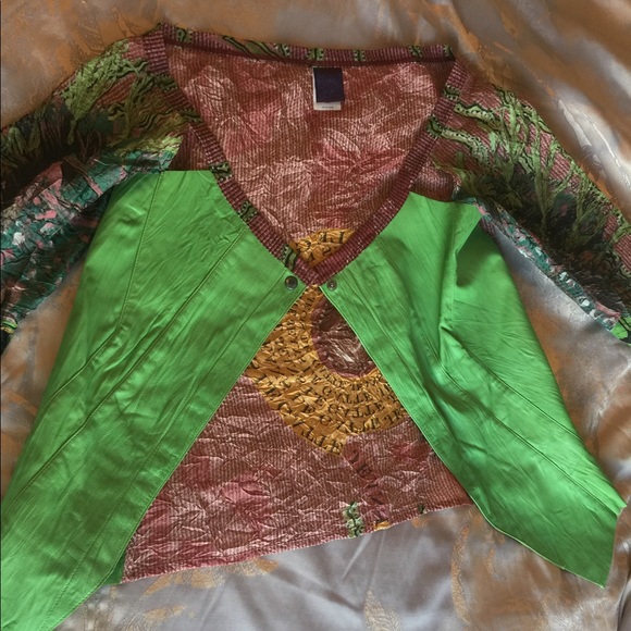 Two piece top set - Picture 4 of 8