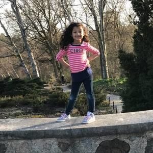 Meet your Posher, Michaela