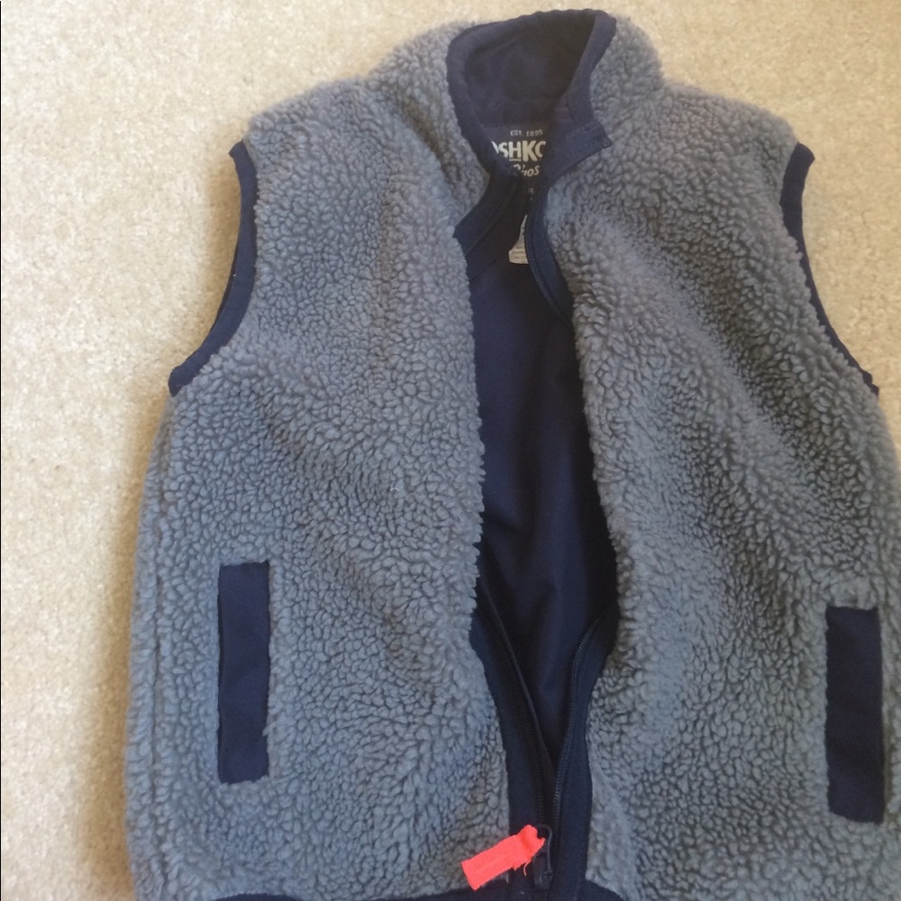 Osh Kosh fleece vest