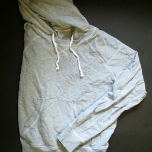 Athleta cropped hoodie M