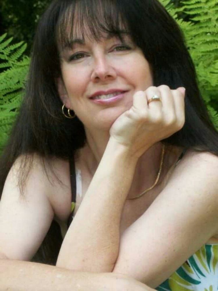 Meet your Posher, Cary