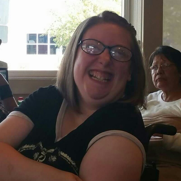 Meet your Posher, Cary - Picture 3 of 5