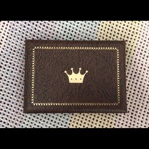 A Vintage Trim Heirloom Treasure Chest 4 pc set