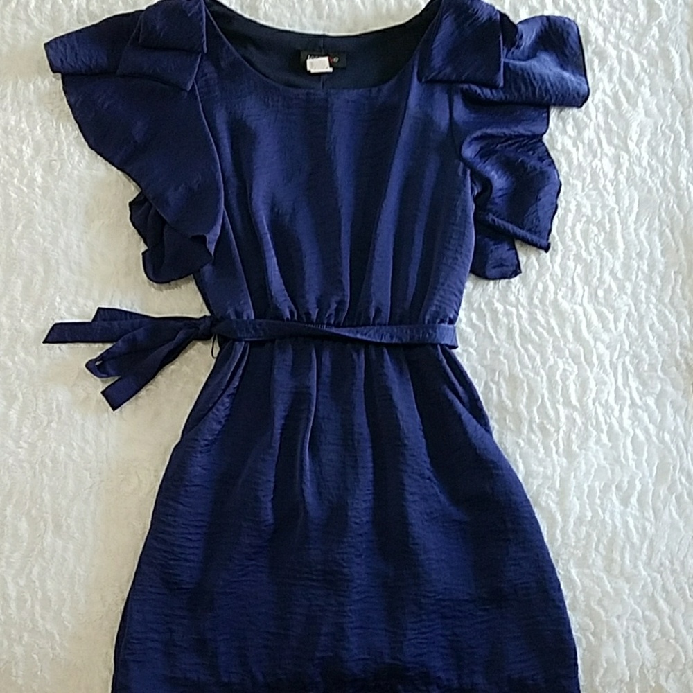 Ruffle sleeve dress