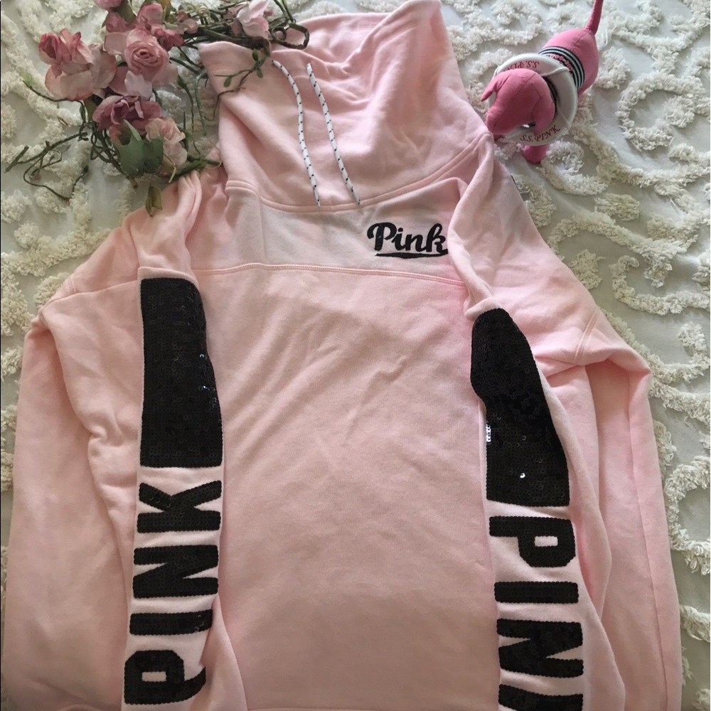 🌷🌺For Trade🌺 PINK Bling Cowl neck 🌺🌸🌷