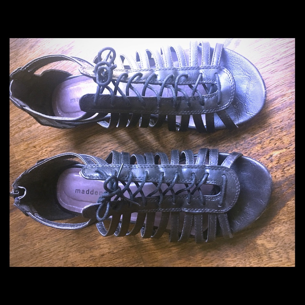 Madden Girl Immage sandals