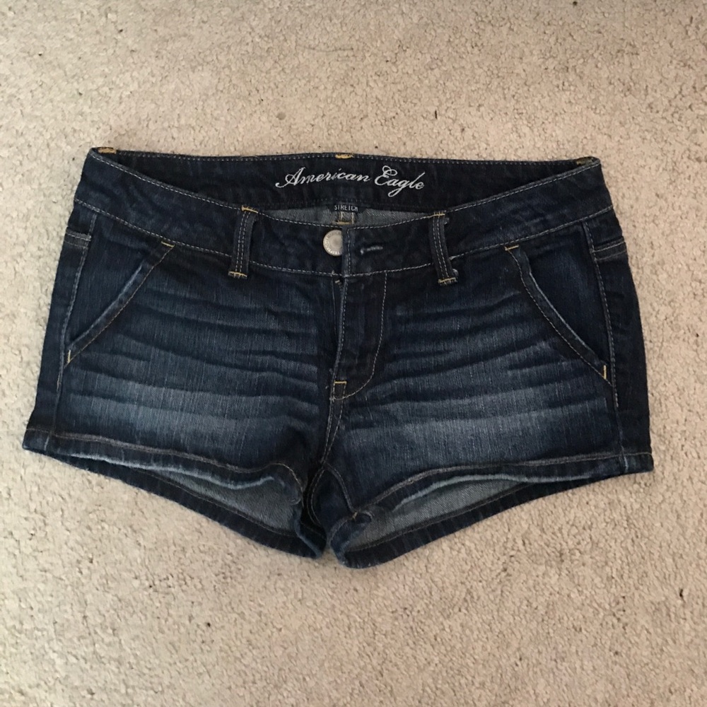 American Eagle fade dark jean shorts