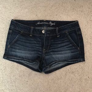 American Eagle fade dark jean shorts