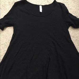 LulaRoe Perfect Tee