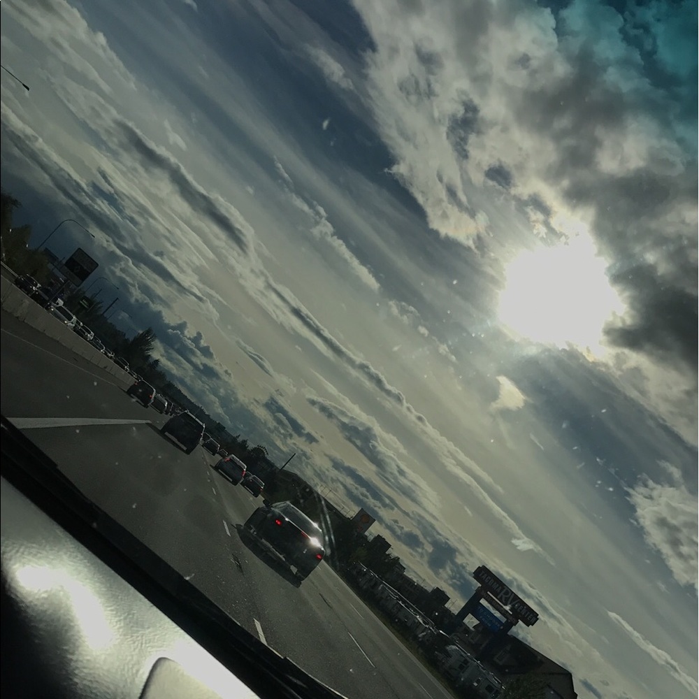 Meet your Posher, Akari