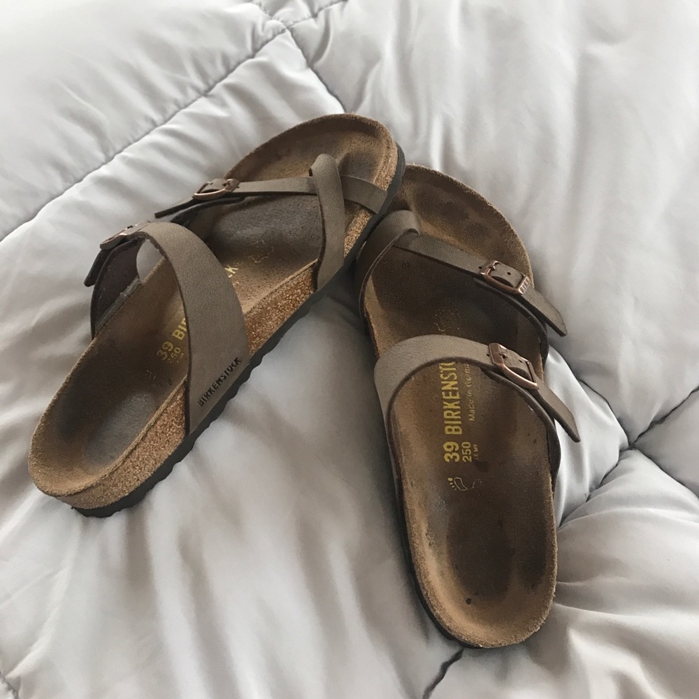 mocha mayari  Birkenstock's!!