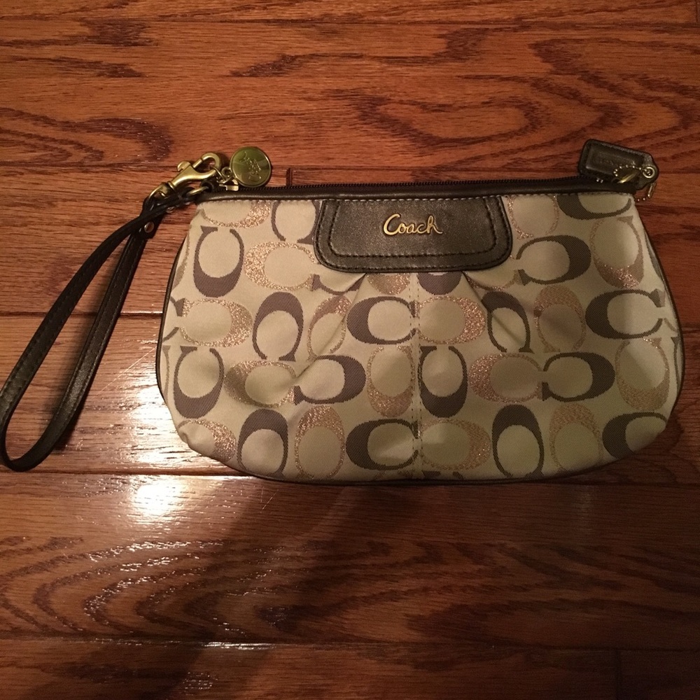 Coach wristlet