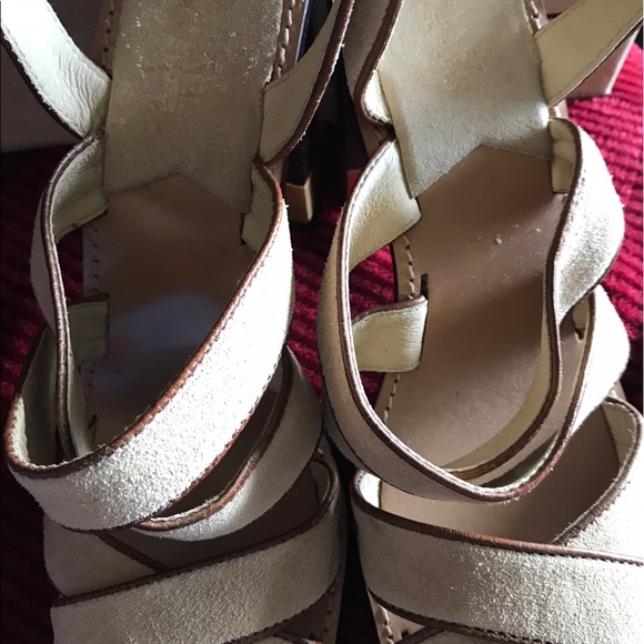 Michael Kors shoes - Picture 2 of 4
