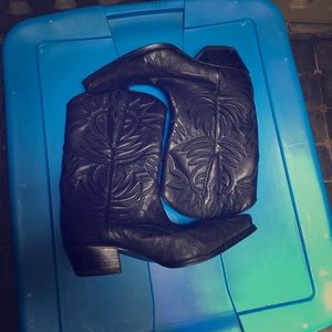 Guess Black cowboy boots