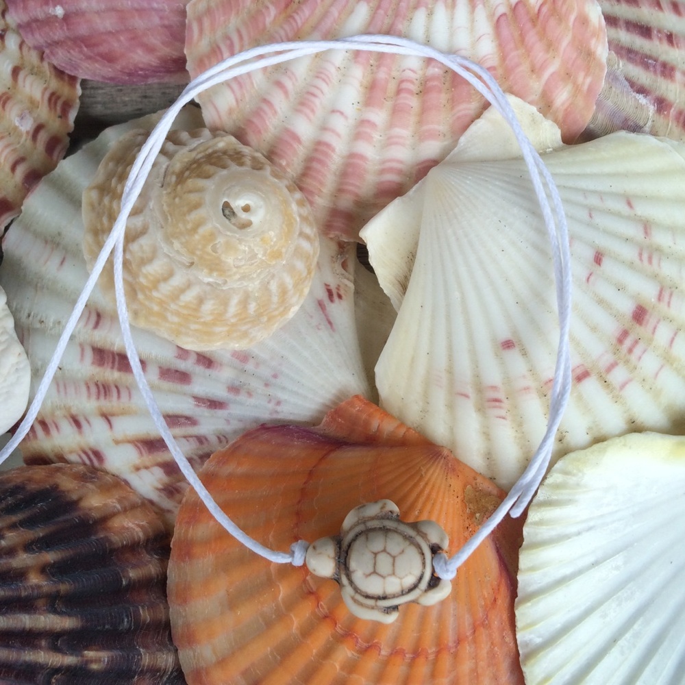 White sea turtle anklet 15 inches tie on