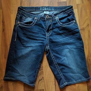 Hydraulic Bermuda Shorts