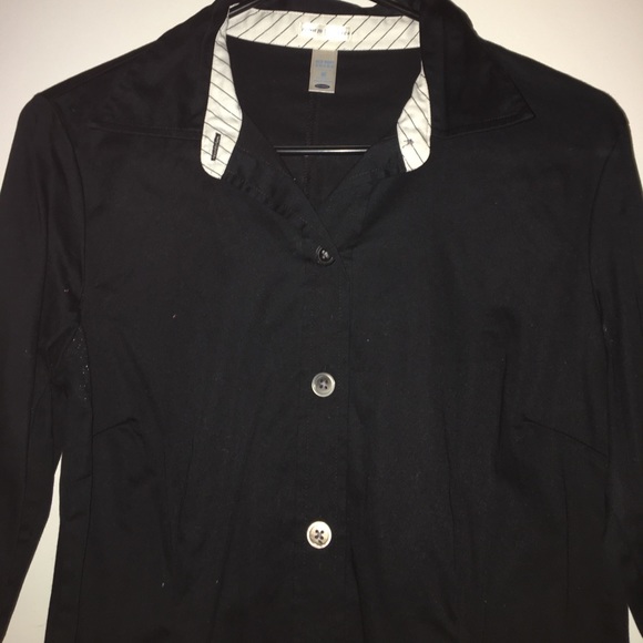 Black collared button down - Picture 3 of 3