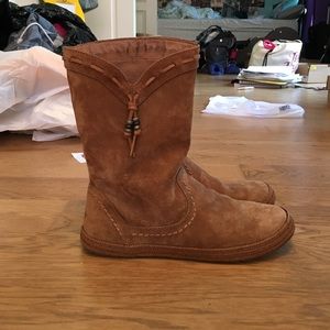 Ugg Lauren Boot Size 7
