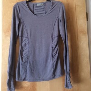 Athleta Grey Shirt XS Fitness