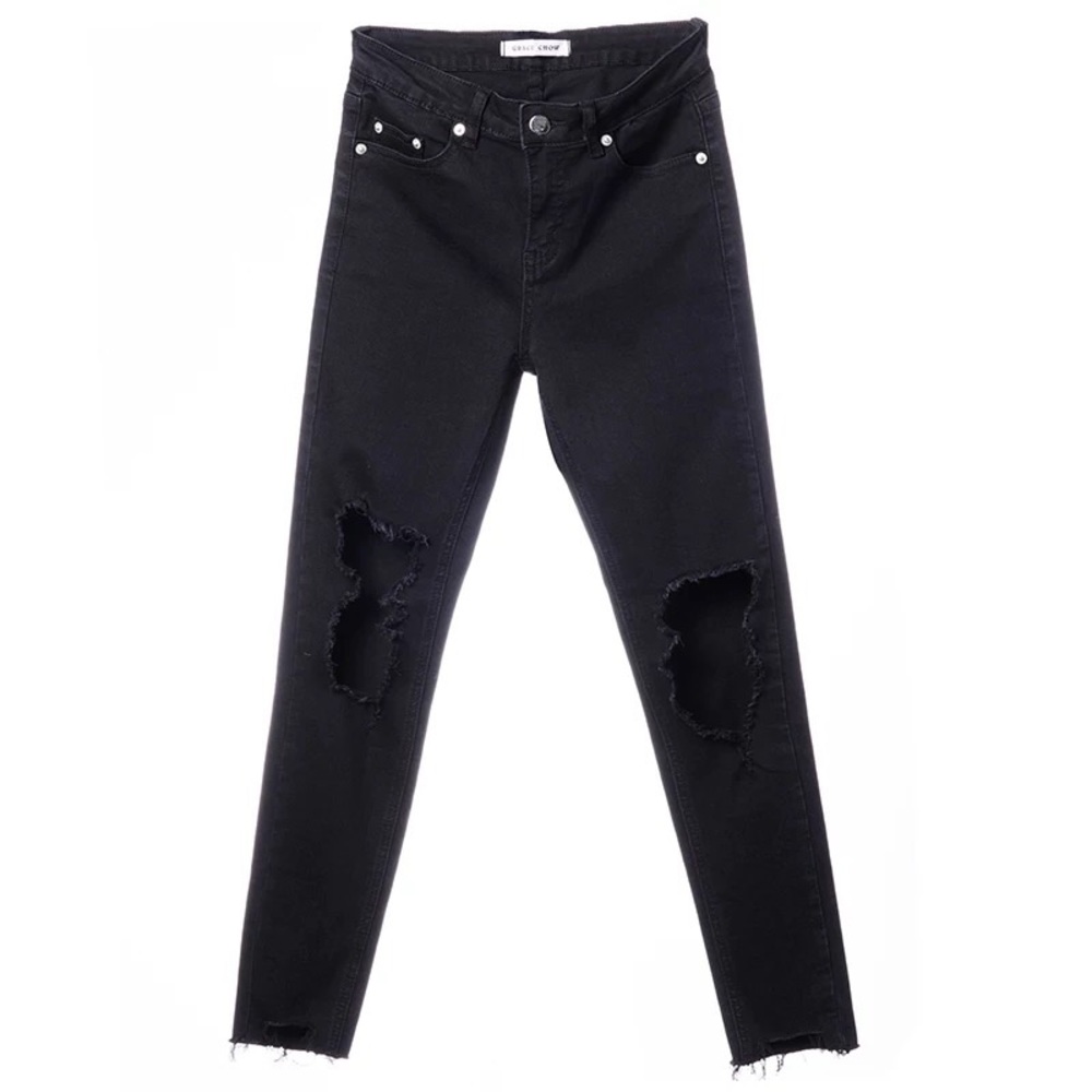 Black jeans with holes for summer