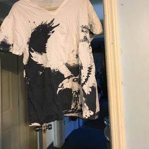 American Eagle t shirt
