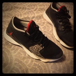 Jordan Trainers ST lows